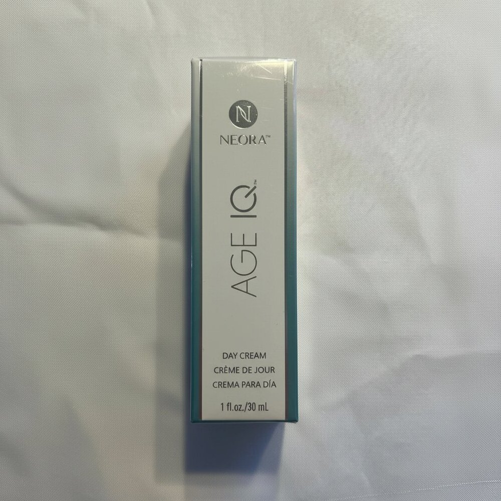 Neora Age IQ Day Cream 1 oz - New in Box Sealed! Free Shipping